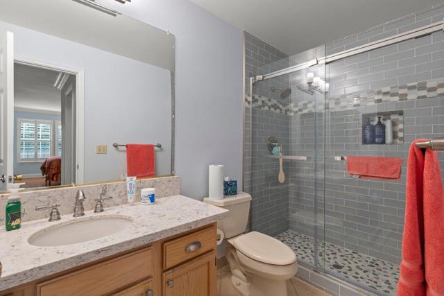 160 Troon Way, Half Moon Bay CA: https://media.crmls.org/mediaz/fd016fe9-68df-438e-ae21-dd1ead07a128.jpg