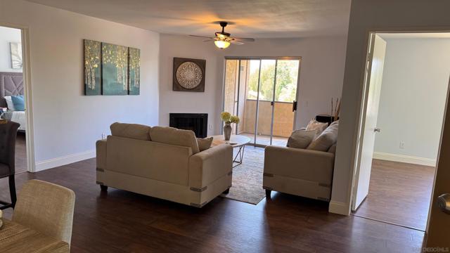 227 Woodland Pkwy #265, San Marcos CA: https://media.crmls.org/mediaz/fd03a728-74b0-4fbc-9676-037c6ef25d08.jpg