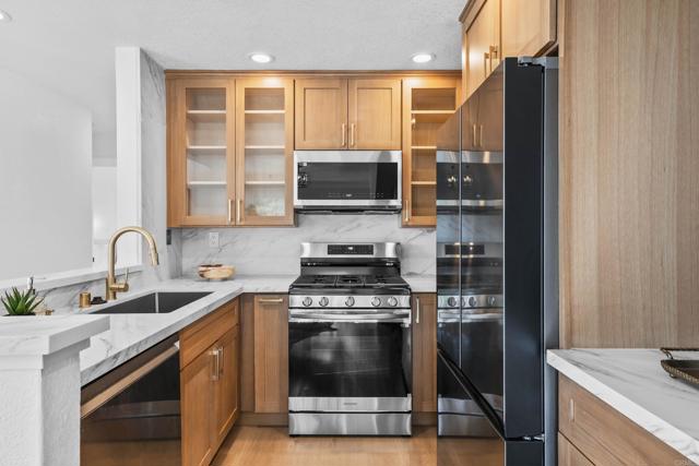 Detail Gallery Image 11 of 23 For 11555 Caminito La Bar #48,  San Diego,  CA 92126 - 2 Beds | 2 Baths