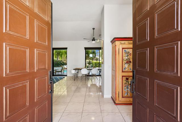 10605 Wimbledon Drive, Rancho Mirage CA: https://media.crmls.org/mediaz/fd0605e5-a397-4c20-98d6-dd17564e50f0.jpg