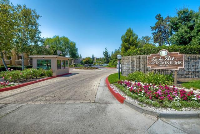 5710 Baltimore Dr, La Mesa CA: https://media.crmls.org/mediaz/fd068578-1b25-4ef7-979a-b1dc169ce8fb.jpg