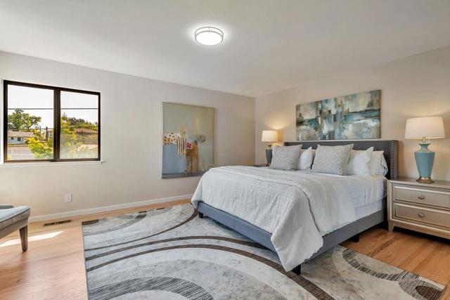 3709 Kenwood Avenue, San Mateo CA: https://media.crmls.org/mediaz/fd06a4f3-2709-4828-9ab7-eeca2356ae45.jpg