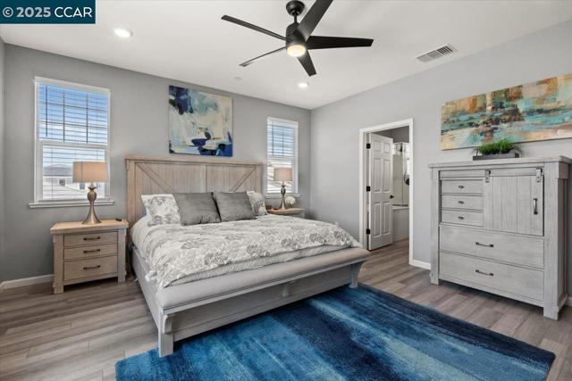 405 Avanti Way, Oakley CA: https://media.crmls.org/mediaz/fd06f56b-db8c-42fd-8568-4c704710bdd0.jpg