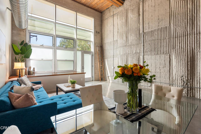 Detail Gallery Image 8 of 39 For 530 S Hewitt St #139,  Los Angeles,  CA 90013 - 2 Beds | 2 Baths