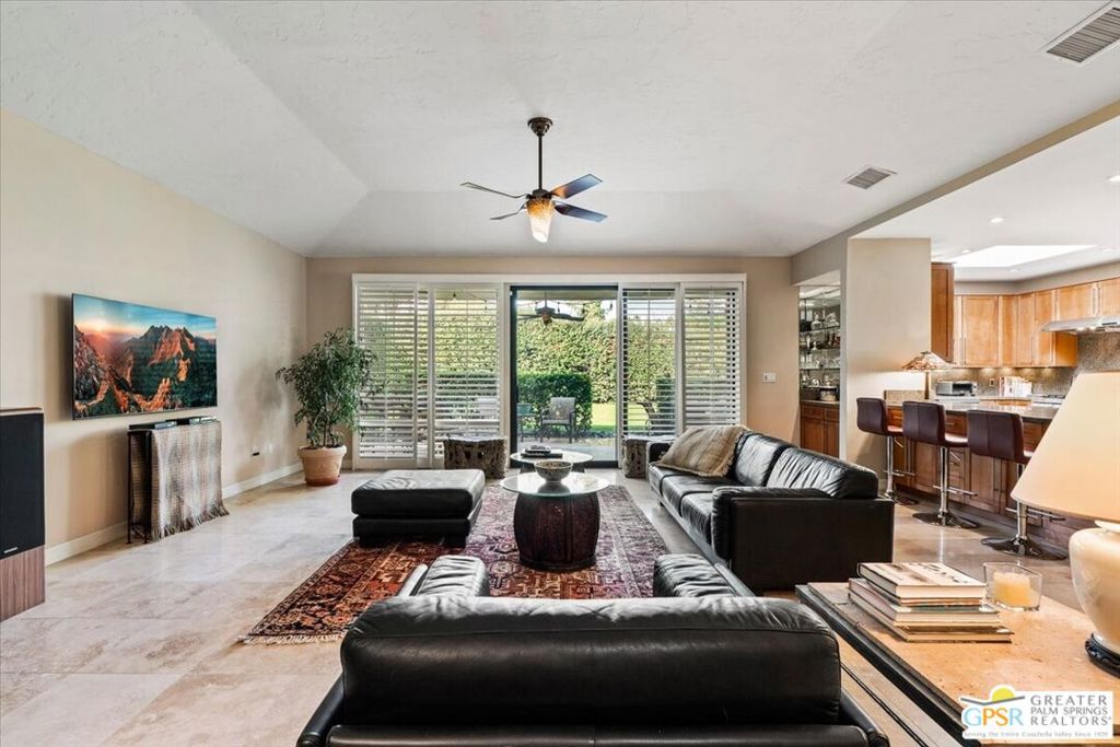 MLS #25617457PS image #1