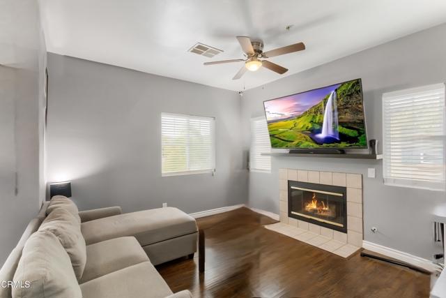 26520 Arboretum Way, Murrieta CA: https://media.crmls.org/mediaz/fd0802c5-ac4d-423a-a64c-4875ea1e4e67.jpg