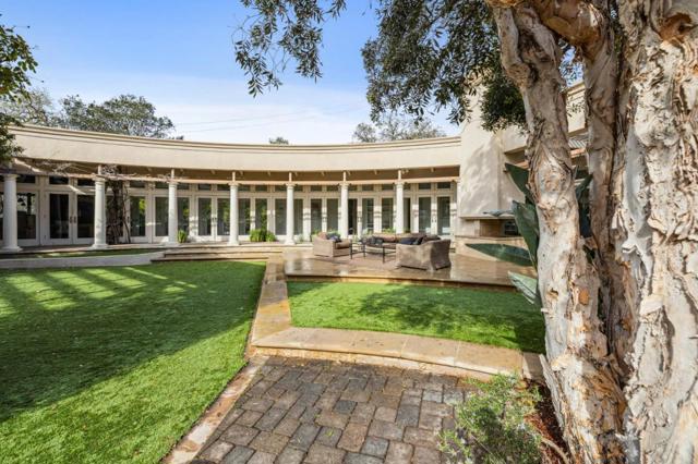 24292 Elise Court, Los Altos Hills CA: https://media.crmls.org/mediaz/fd081805-fdd8-4b7f-949d-3e6c81e69ad9.jpg