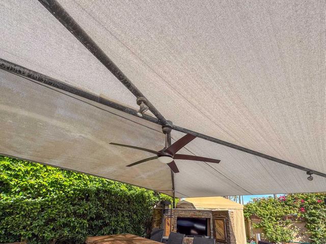 80394 Ave 48, Indio CA: https://media.crmls.org/mediaz/fd0a8c1d-fd1f-4cd2-b096-294ab32d8886.jpg