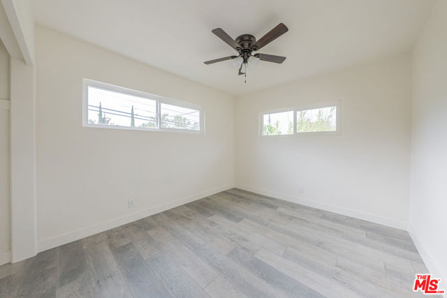 10039 Haines Canyon Avenue, Tujunga CA: https://media.crmls.org/mediaz/fd0ab653-2cb2-49bb-a235-8a851a51afa3.jpg