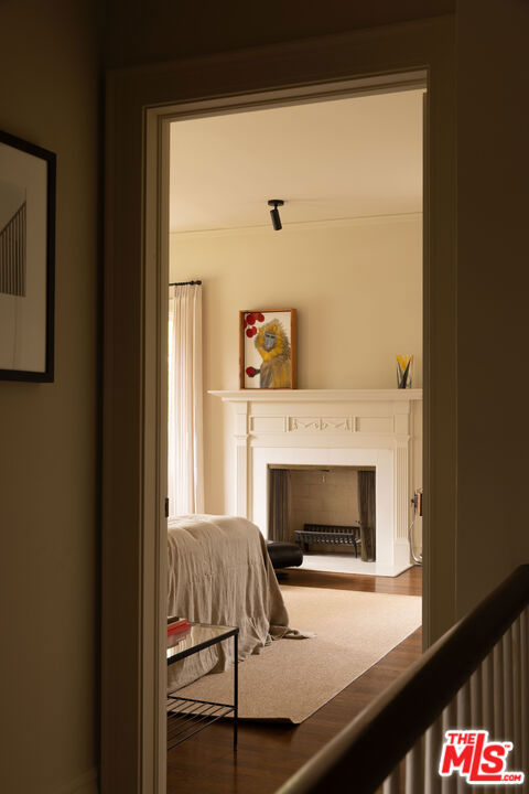 324 S Rimpau Boulevard, Los Angeles CA: https://media.crmls.org/mediaz/fd0c10c5-43d5-4f58-af28-527cc034eca5.jpg