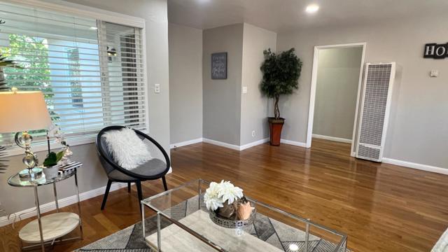 15958 Via Descanso, San Lorenzo CA: https://media.crmls.org/mediaz/fd0c1181-3c55-4250-acd9-f0a69a4e6da6.jpg