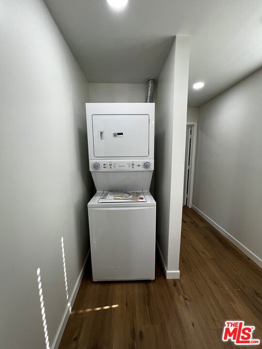 21928 Viscanio Rd photo 9