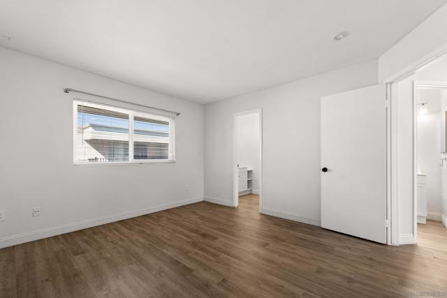 4851 Cole St, San Diego CA: https://media.crmls.org/mediaz/fd0cd28d-77a0-4c41-a88d-97d7d83d9908.jpg