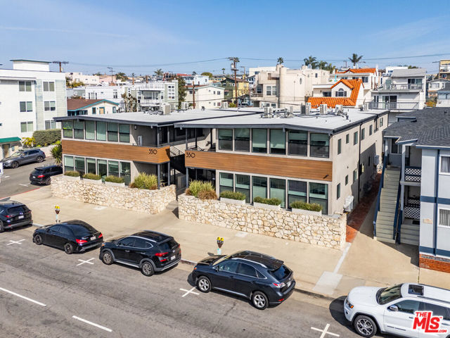 350 Hermosa Avenue, Hermosa Beach, California 90254, ,Residential Income,For Sale,Hermosa,25509955