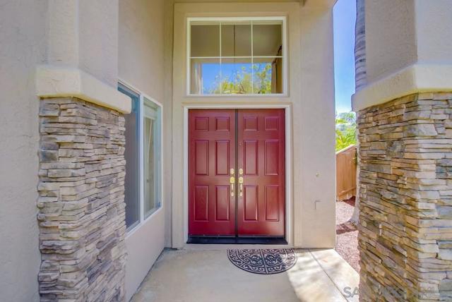 11841 Treewind Ct, San Diego CA: https://media.crmls.org/mediaz/fd0dd788-9b54-4acc-9ad3-02174c85254f.jpg