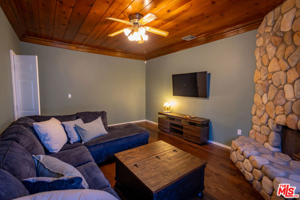 MLS #25611563 image #34