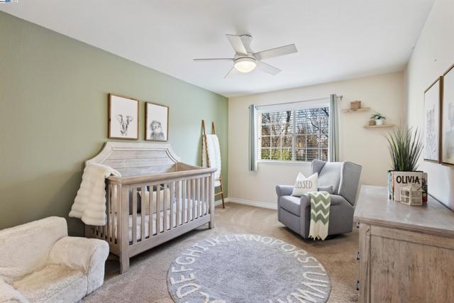 5409 Cameo Ct, Pleasanton CA: https://media.crmls.org/mediaz/fd0f0737-c131-4c03-b4ad-072a89a9582c.jpg