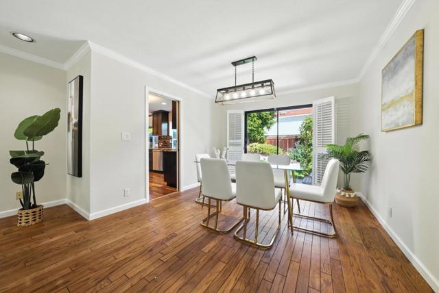 4957 New Compton Court, San Jose CA: https://media.crmls.org/mediaz/fd0fb70b-1237-42ed-8647-87d1054e7235.jpg