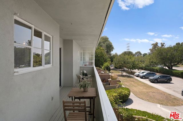 5443 1/2 Village, Los Angeles CA: https://media.crmls.org/mediaz/fd0fca4f-5a53-4695-883c-a3d93171794f.jpg