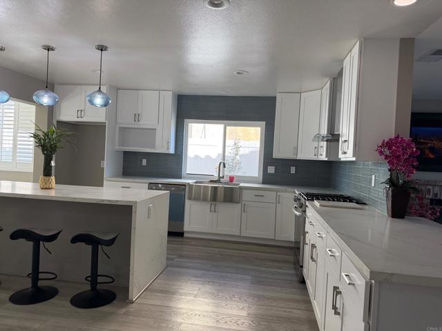 Detail Gallery Image 22 of 27 For 10434 Cheviot Ct, San Diego,  CA 92126 - 3 Beds | 2 Baths