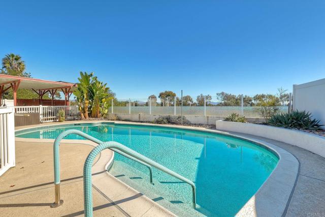 Detail Gallery Image 26 of 31 For 8835 Lake Ashmere Dr, San Diego,  CA 92119 - 4 Beds | 2 Baths