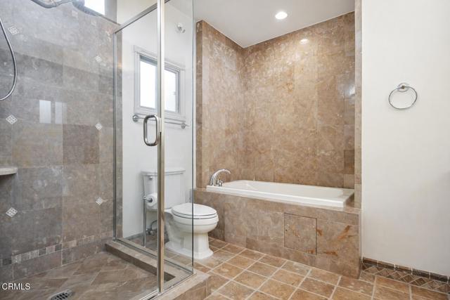 Detail Gallery Image 11 of 12 For 845 S Marengo Ave #6,  Pasadena,  CA 91106 - 3 Beds | 2/1 Baths