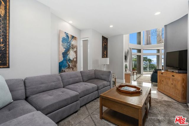 Drew Fenton | 11834 Pacific Coast Highway Malibu CA | MLS: 7492123 Drew Fenton | 11834 Pacific Coast Highway Malibu CA | MLS: 7492123