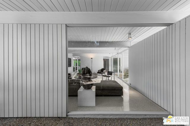 Image 17 of 45 For 1272 Verbena Drive