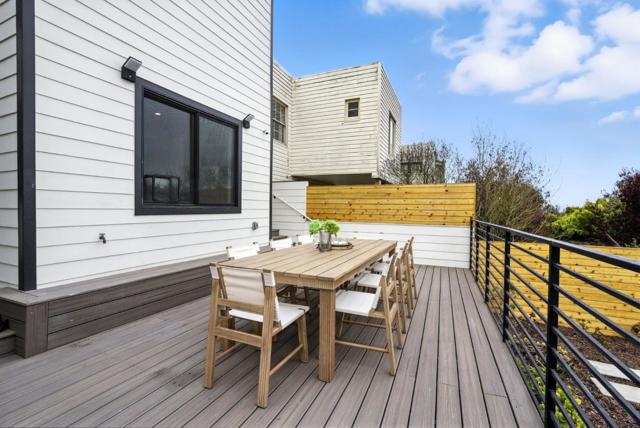 651 41st Avenue, San Francisco CA: https://media.crmls.org/mediaz/fd12f72e-df27-4130-9be9-df078214fdce.jpg