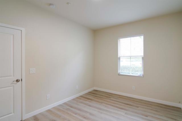 Detail Gallery Image 22 of 34 For 1295 Haglar #1,  Chula Vista,  CA 91913 - 3 Beds | 3/1 Baths