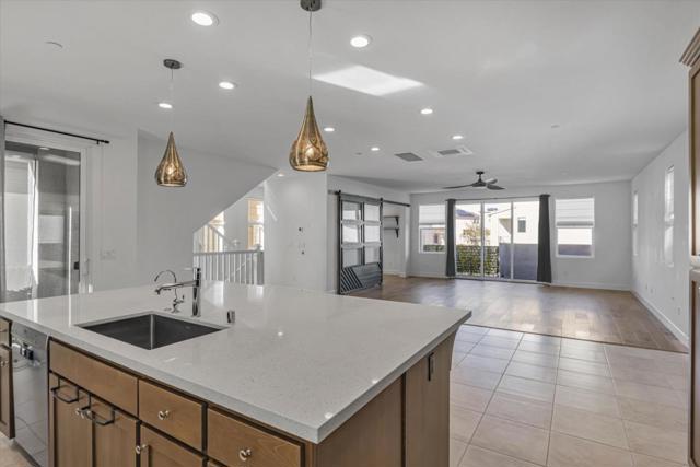 5636 Fallbrook Court, Dublin CA: https://media.crmls.org/mediaz/fd14114f-cf51-478b-9b60-324d635bb350.jpg
