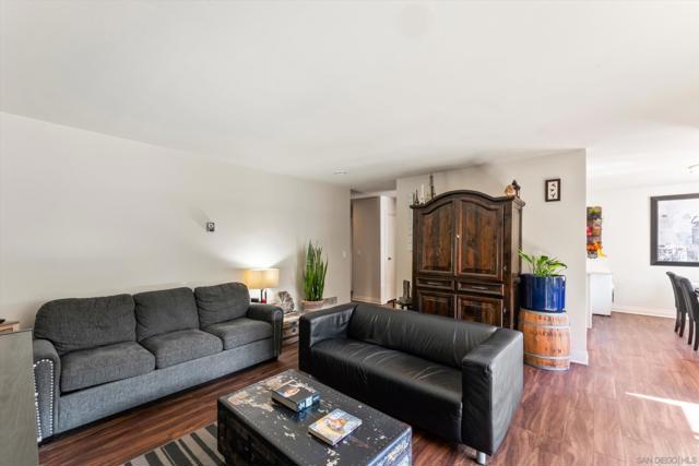 5483 Adobe Falls Rd., San Diego CA: https://media.crmls.org/mediaz/fd1669d4-ac43-41be-87d3-7a873ac3bf5d.jpg