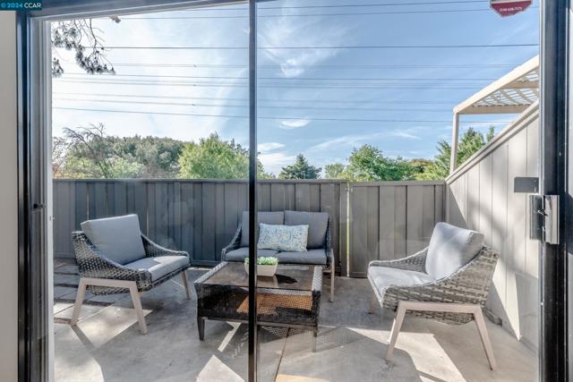 Image 23 of 33 For 1315 Kenwal Rd  C