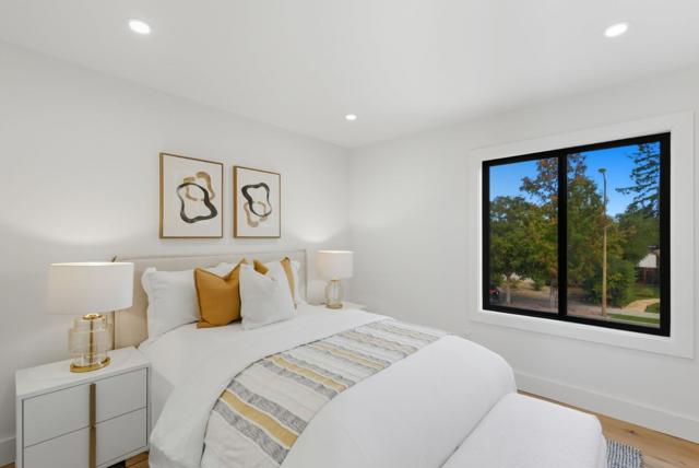 2766 Carolina Avenue, Redwood City CA: https://media.crmls.org/mediaz/fd18b43f-2243-459d-99e8-826463f553dd.jpg