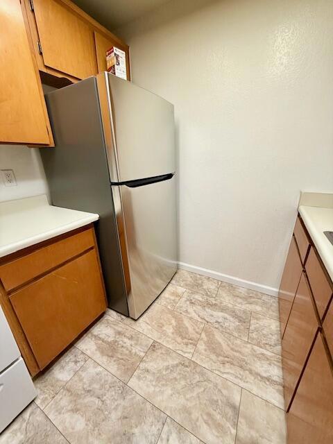 Image 12 of 23 For 32200 Cathedral Canyon Dr  21