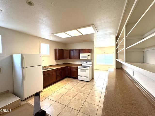 Detail Gallery Image 8 of 32 For 210 S Mcpherson St, Fort Bragg,  CA 95437 - 2 Beds | 1 Baths