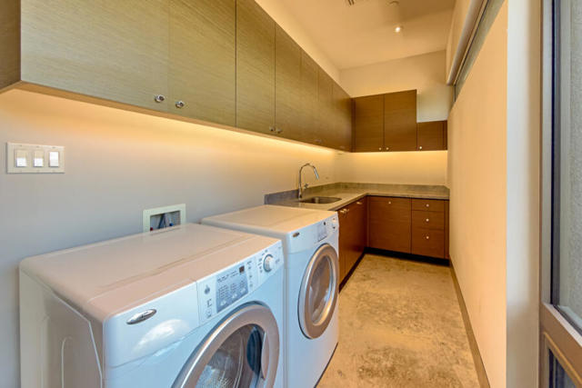 740 N Prescott Drive, Palm Springs CA: https://media.crmls.org/mediaz/fd19b2b7-d1a1-461e-b28f-300c20dad64e.jpg