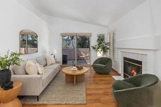 Image 4 of 40 For 474 Belle Vista Dr  192