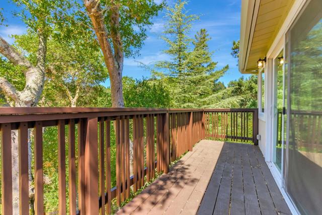 17 Muth Drive, Orinda CA: https://media.crmls.org/mediaz/fd1ab512-5b68-4360-9a83-3268ecb30233.jpg