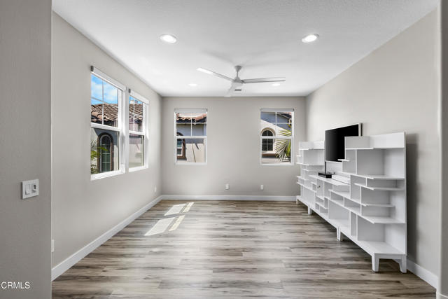 Detail Gallery Image 26 of 57 For 4173 Caribbean St, Oxnard,  CA 93035 - 4 Beds | 3 Baths