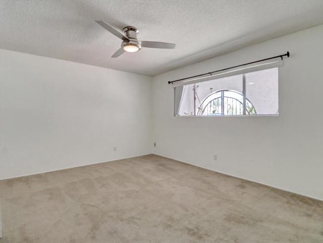 9980 Hoylake Road, Desert Hot Springs CA: https://media.crmls.org/mediaz/fd1b7593-9640-42d5-94d3-213ddbc9f2a6.jpg