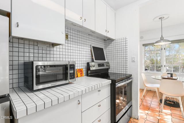 2427 N Gower Street, Los Angeles CA: https://media.crmls.org/mediaz/fd1c8abc-7186-4c7c-ae65-9b53783c1257.jpg