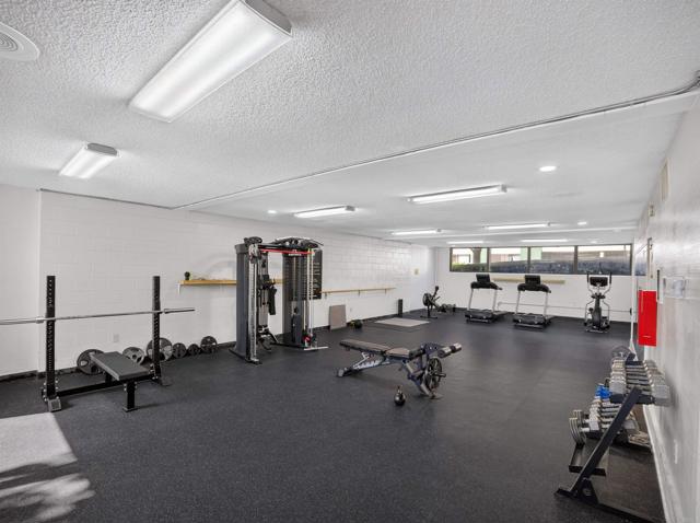 15408 La Mirada Boulevard, CC101 photo 32