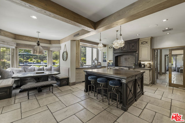 Image 18 of 64 For 26954 Whitehorse Place