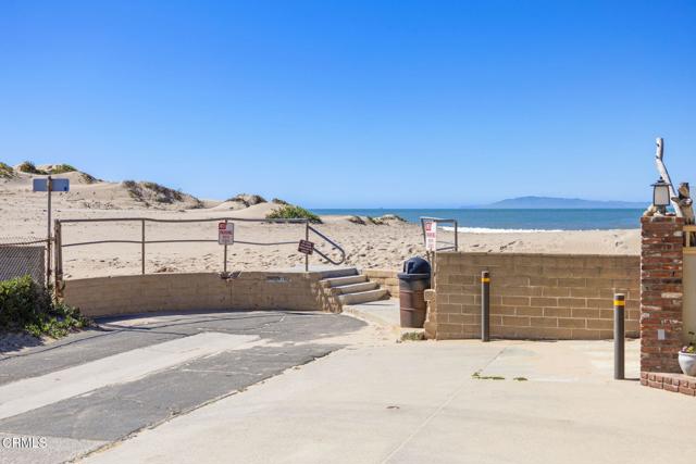 Detail Gallery Image 3 of 14 For 1081 Brockton Ln a,  Ventura,  CA 93001 - 1 Beds | 1 Baths