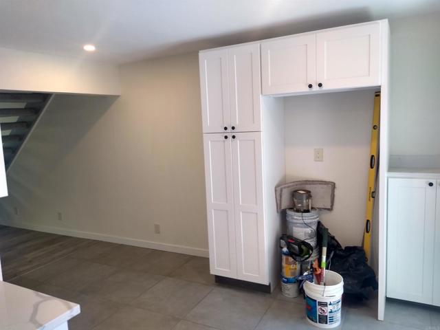 981 N vulcan, Encinitas CA: https://media.crmls.org/mediaz/fd1d08e6-fced-4178-acf3-d387ed566e8b.jpg