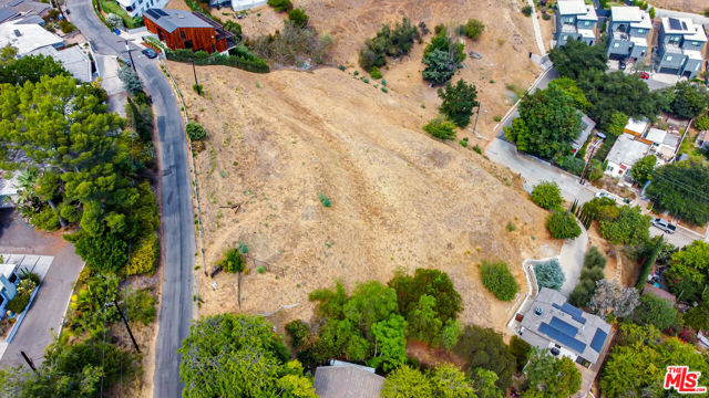 1476 N Ave 57, Los Angeles CA: https://media.crmls.org/mediaz/fd1ea014-46e5-4ebf-a324-c967ff37ada1.jpg