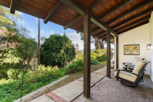 Detail Gallery Image 28 of 68 For 710 Buena Creek Rd, San Marcos,  CA 92069 - 3 Beds | 3/1 Baths