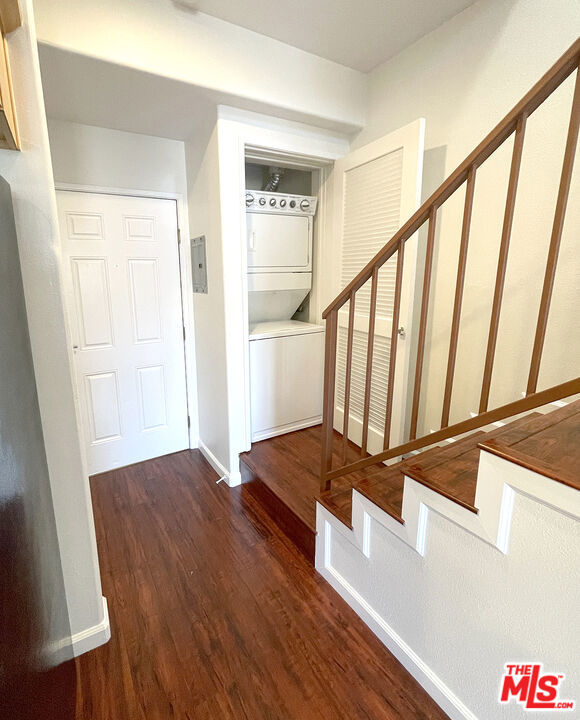 Image 28 of 32 For 5330 Satsuma Avenue