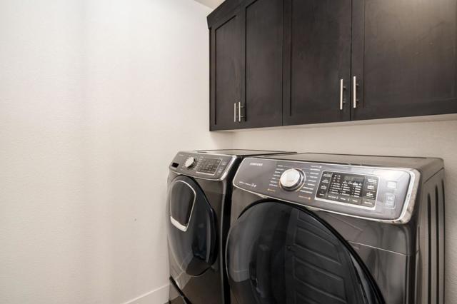 7038 Calistoga Lane, Dublin CA: https://media.crmls.org/mediaz/fd220fce-5517-43f8-a181-00f5891c4ee8.jpg